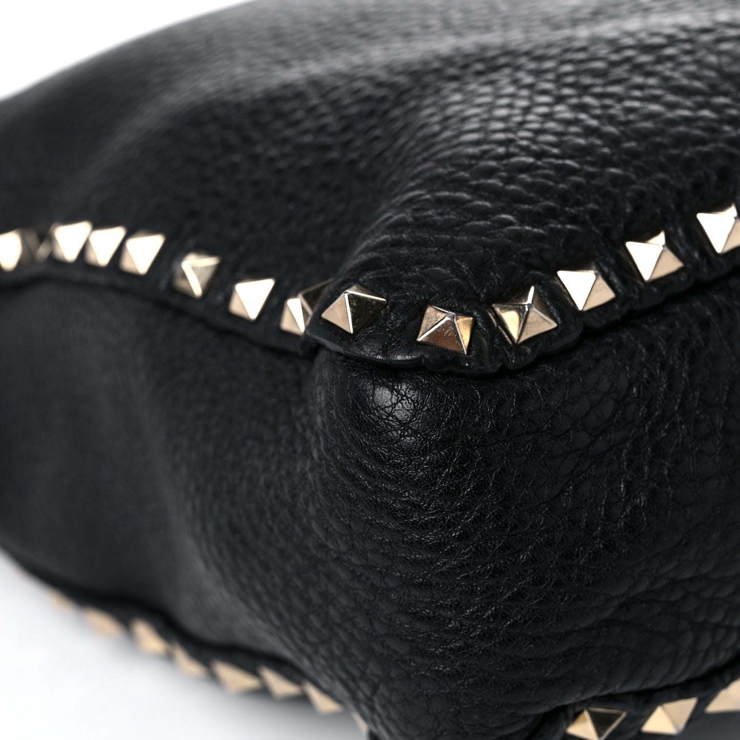 Pebbled Calfskin Large Rockstud Flip-Lock Messenger Bag Black