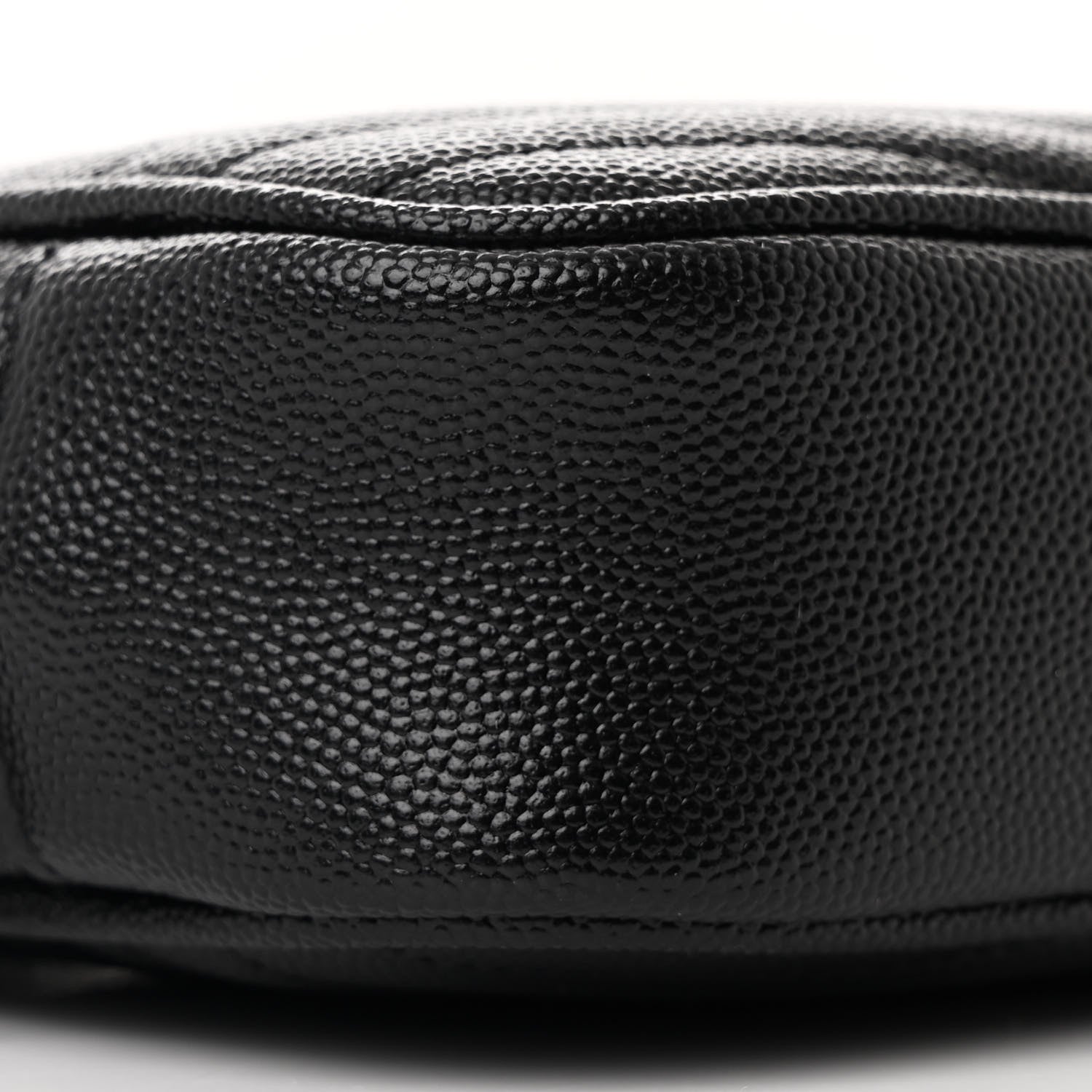 Saint Laurent Grain De Poudre Matelasse Monochrome Monogram Mini Lou Camera Bag Black 8 of 9