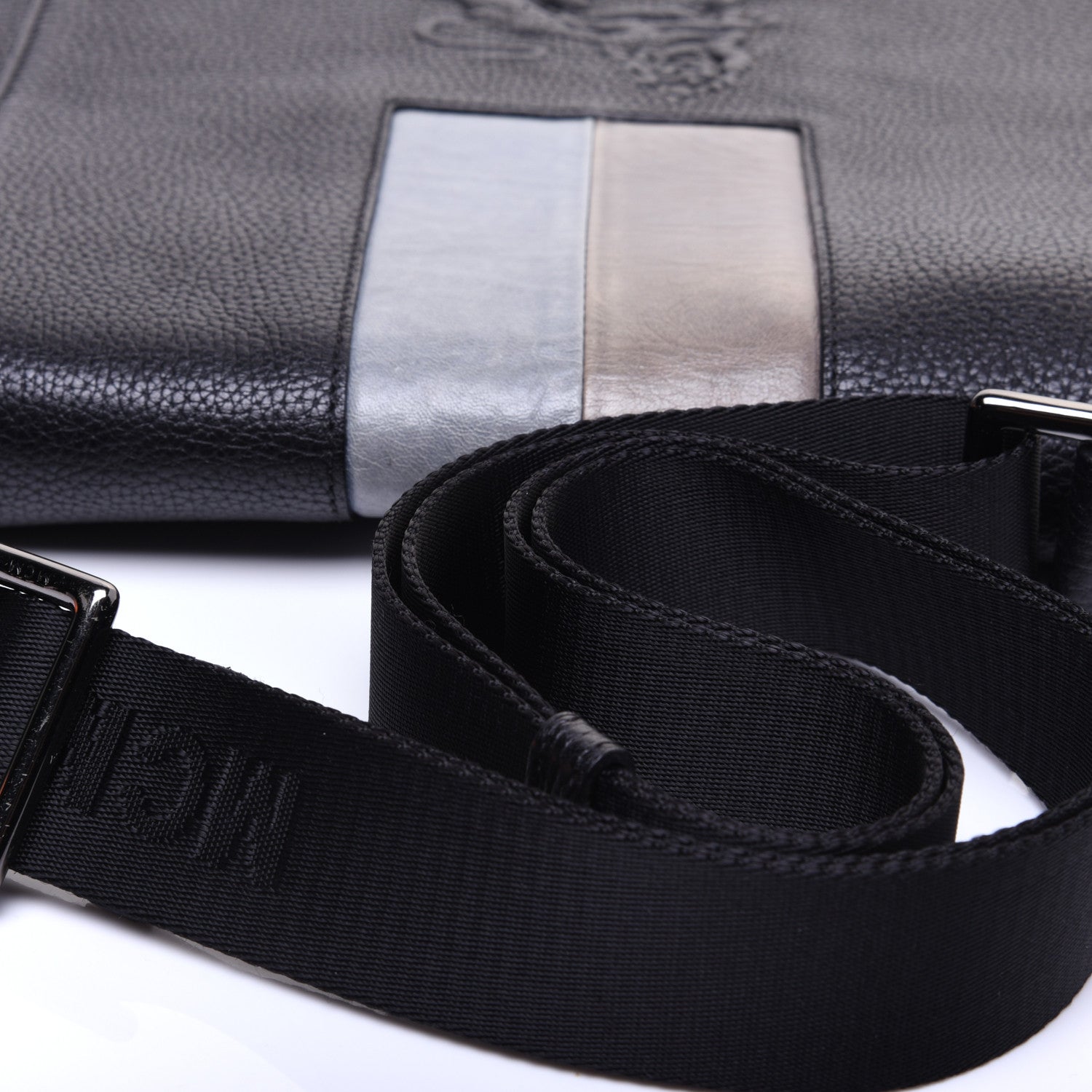 MCM Calfskin Munich Lion Messenger Black 13 of 13