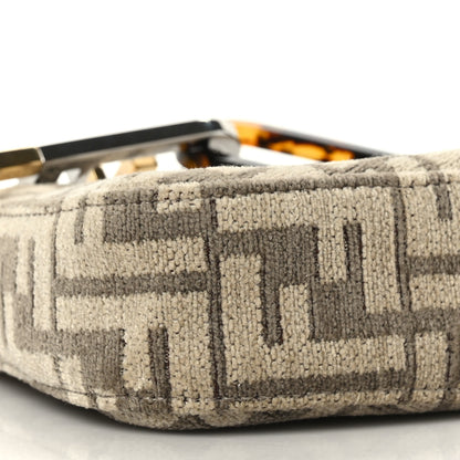 Fendi Chenille Vitello King Plexiglass FF O'Lock Swing Tortora Nuvola 7 of 8