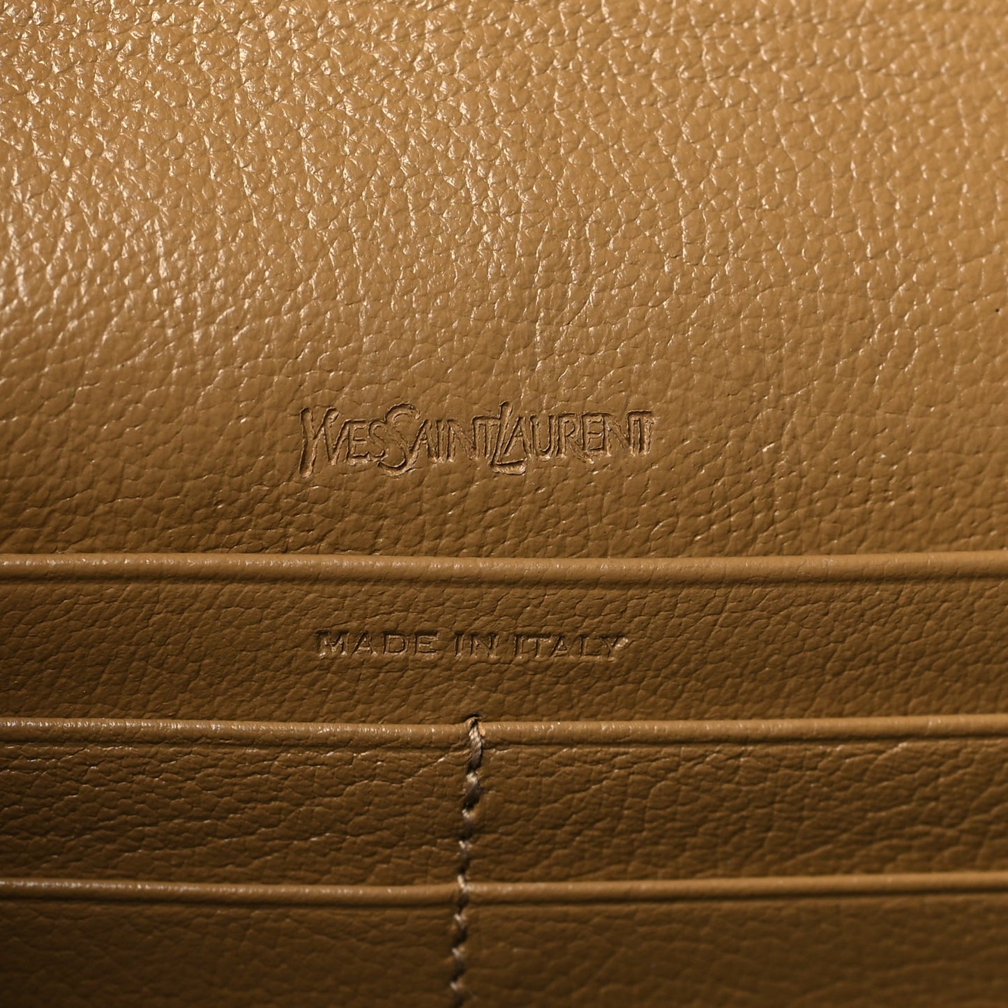 Calfskin Belle de Jour Chain Clutch Beige