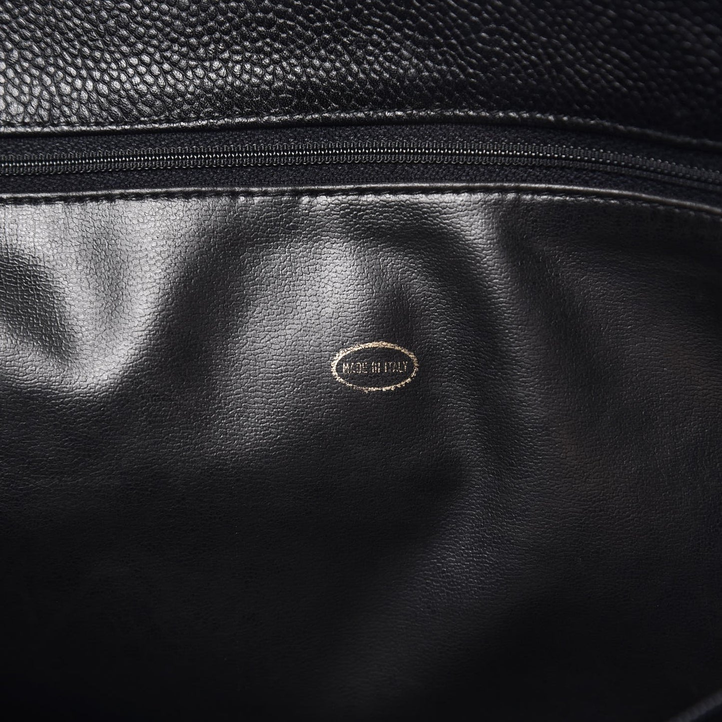 Caviar CC Tote Black
