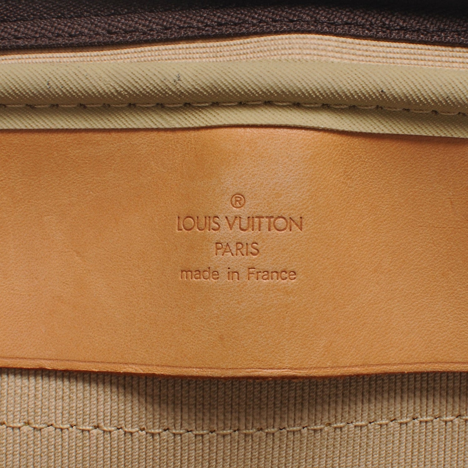 Louis Vuitton Monogram Alize 24 Heures 7 of 8