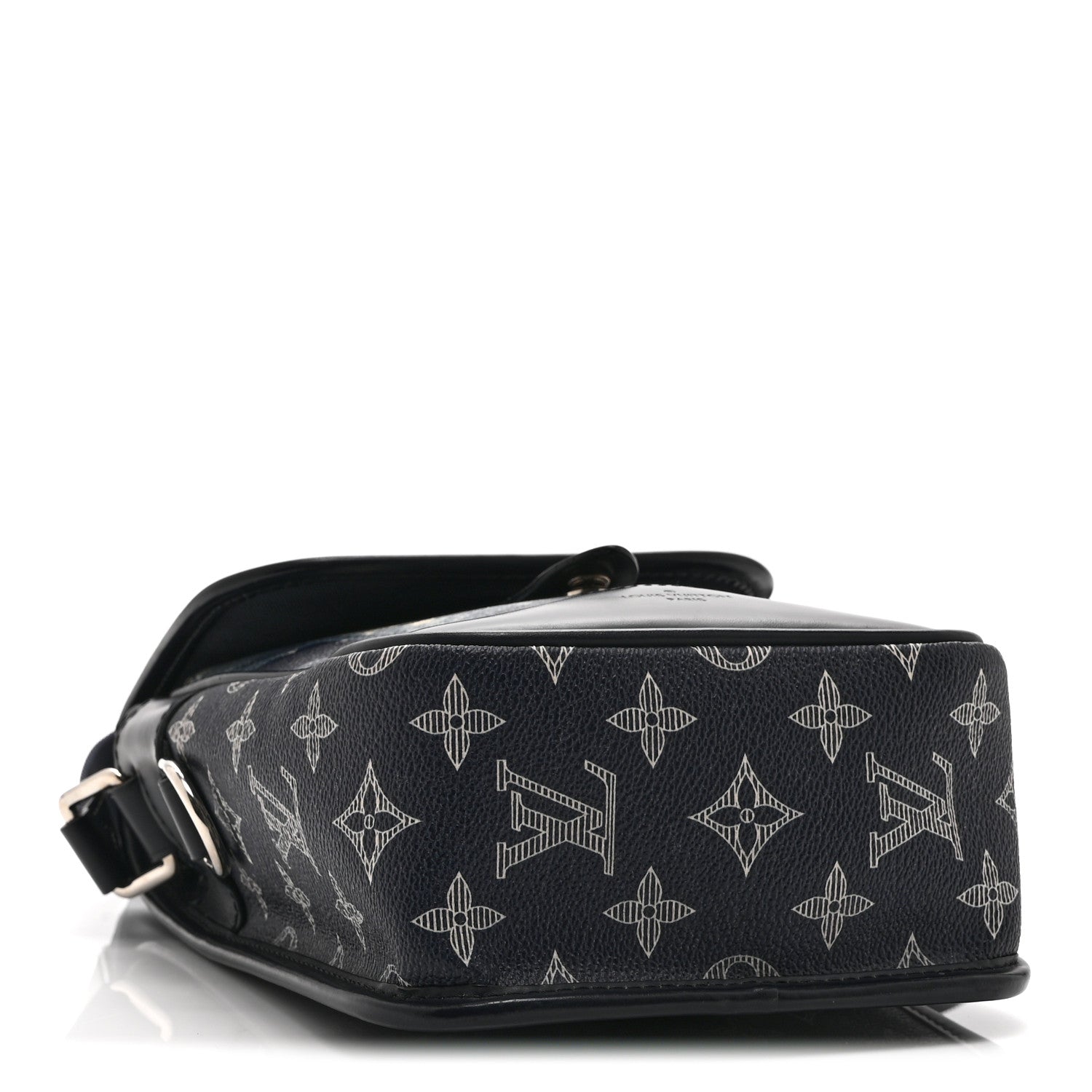 Louis Vuitton Savane Monogram Elephant Chapman Messenger BB Encre 4 of 10