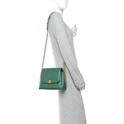 Chanel Calfskin Quilted Chain Flap Green 2 of 10