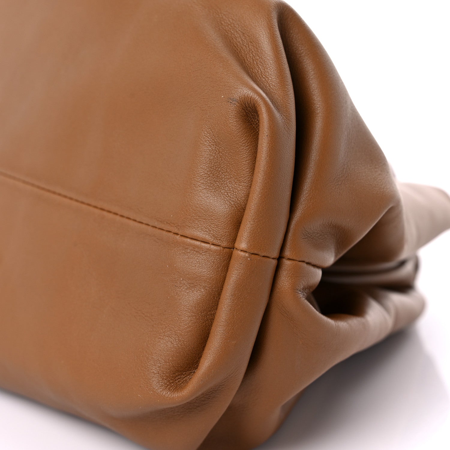Bottega Veneta Smooth Butter Calf The Pouch Oversized Clutch Cammello 9 of 11