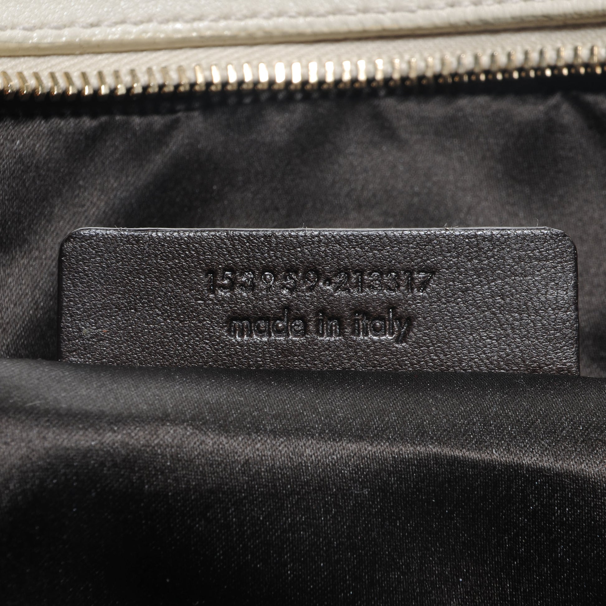 Saint Laurent Leather Oversized Muse Ivory 7 of 10