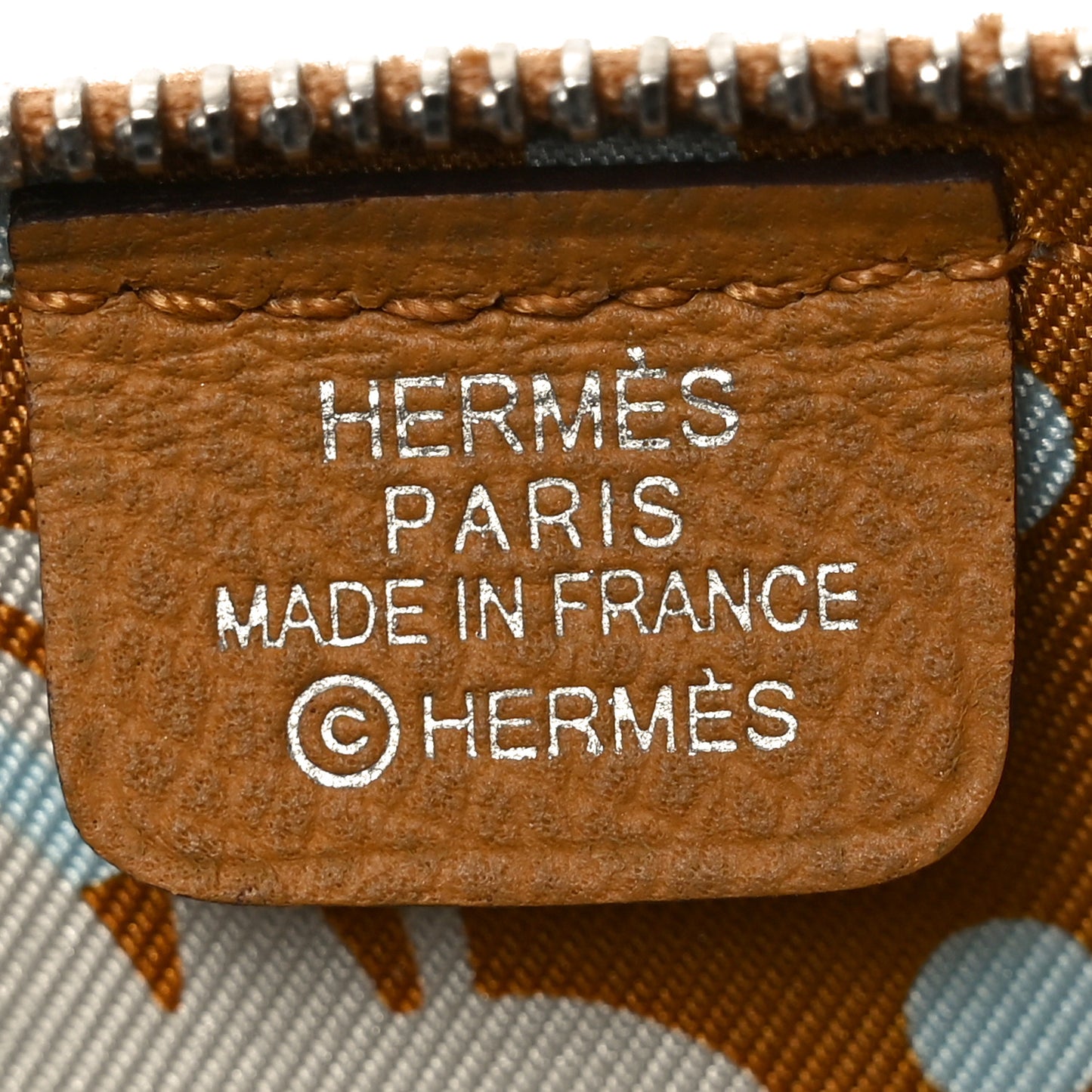 Epsom Silk'in Coin Purse Sesame