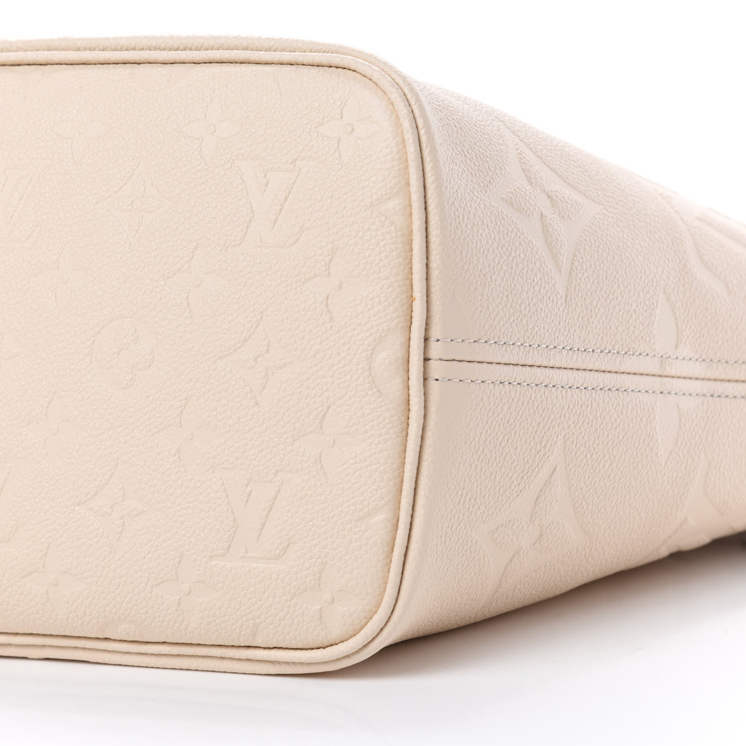 Louis Vuitton Empreinte Monogram Giant Neverfull MM Cream 7 of 10