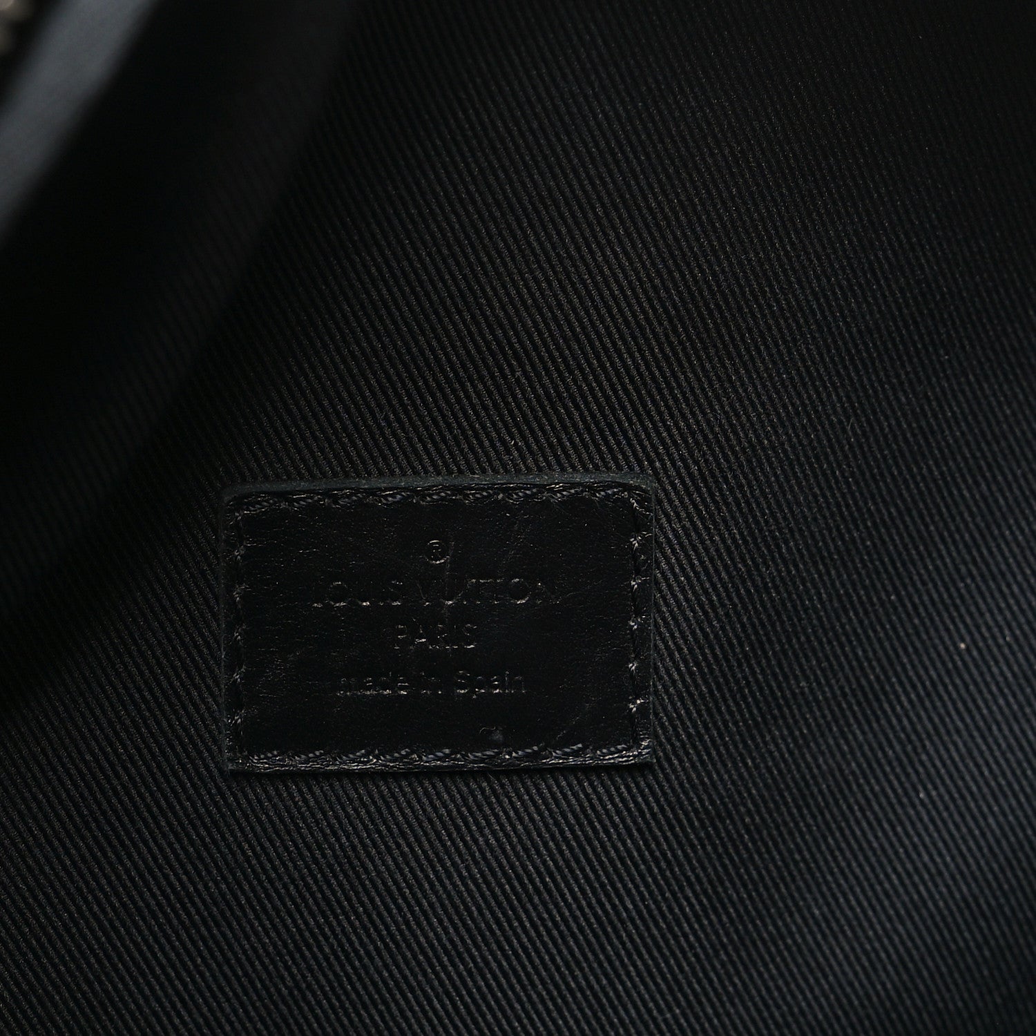 Louis Vuitton Monogram Eclipse Discovery Bumbag 5 of 8