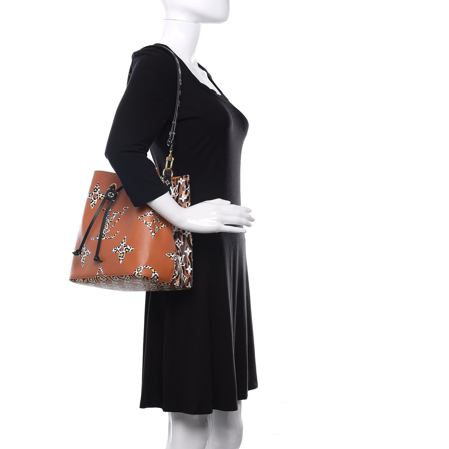 Louis Vuitton Monogram Giant Jungle NéoNoé Caramel 2 of 9