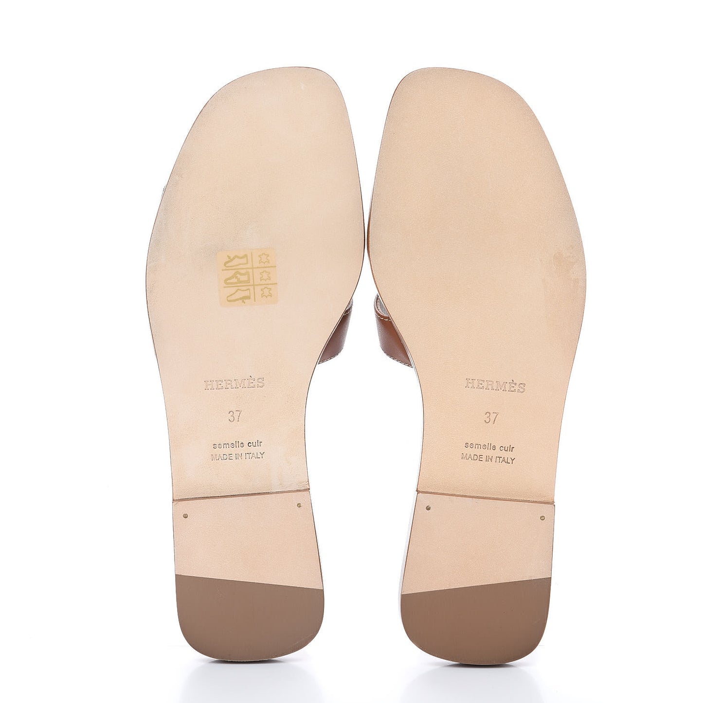 Box Calfskin Oran Sandals 37 Gold