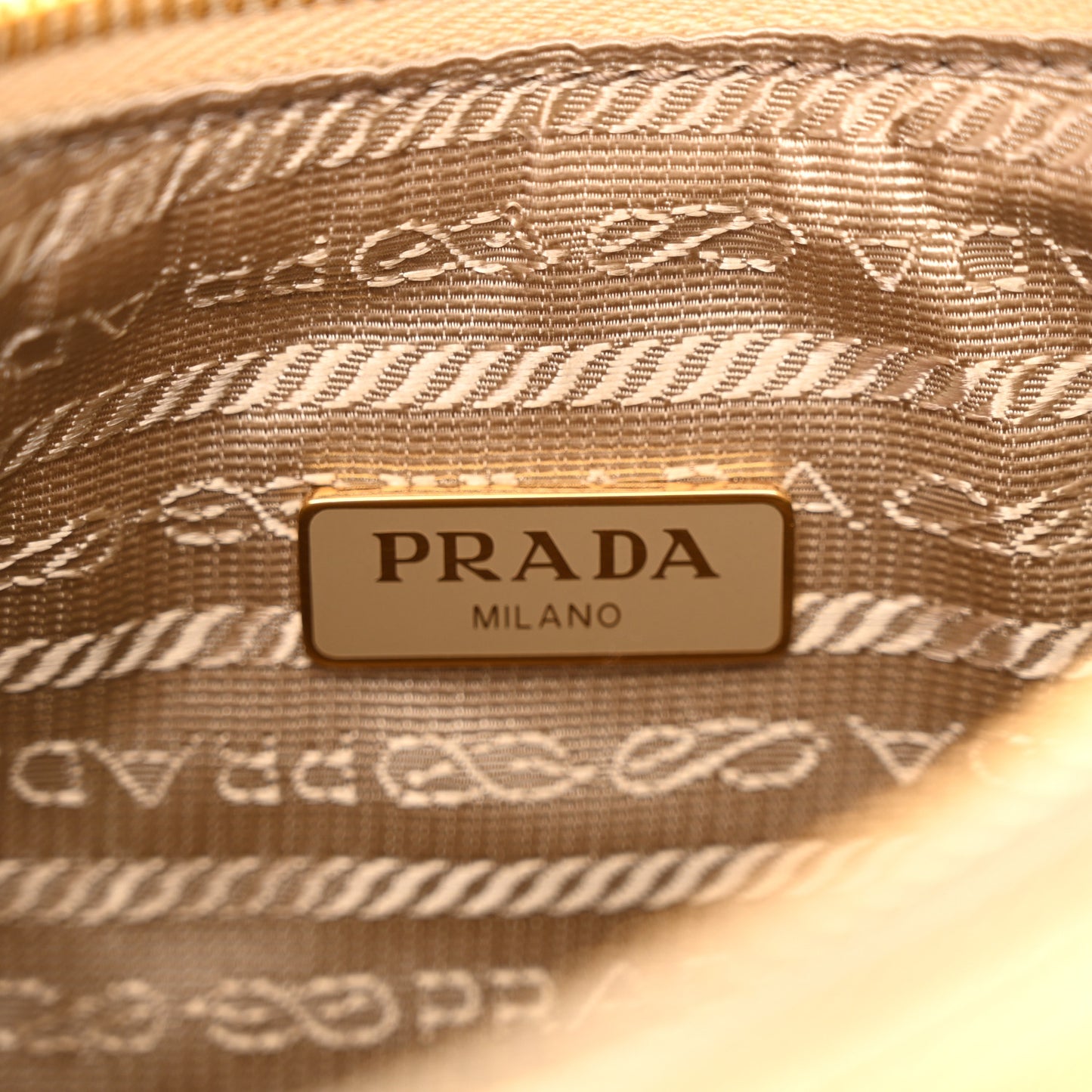 Saffiano Lux Mini Re-Edition Shoulder Bag Platino