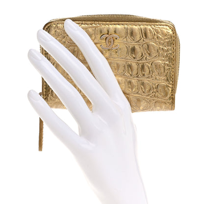 Chanel Metallic Calfskin Crocodile Embossed Cocodile Zip Coin Case Gold 2 of 10