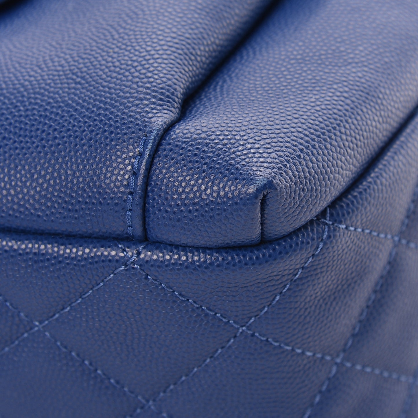 Caviar Quilted Large CC Day Backpack Blue
