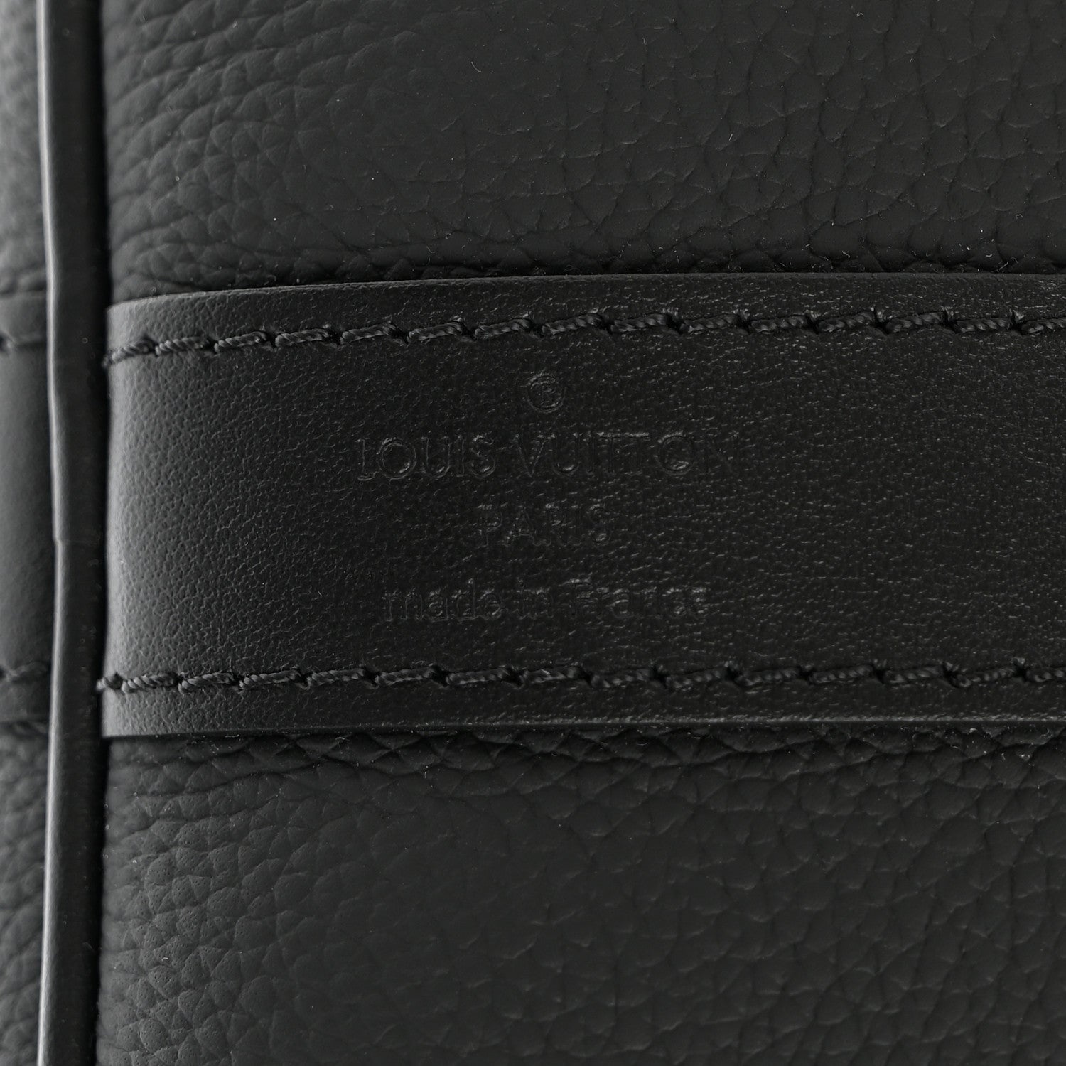 Louis Vuitton Grained Calfskin Aerogram Keepall Bandouliere 40 Black 5 of 11