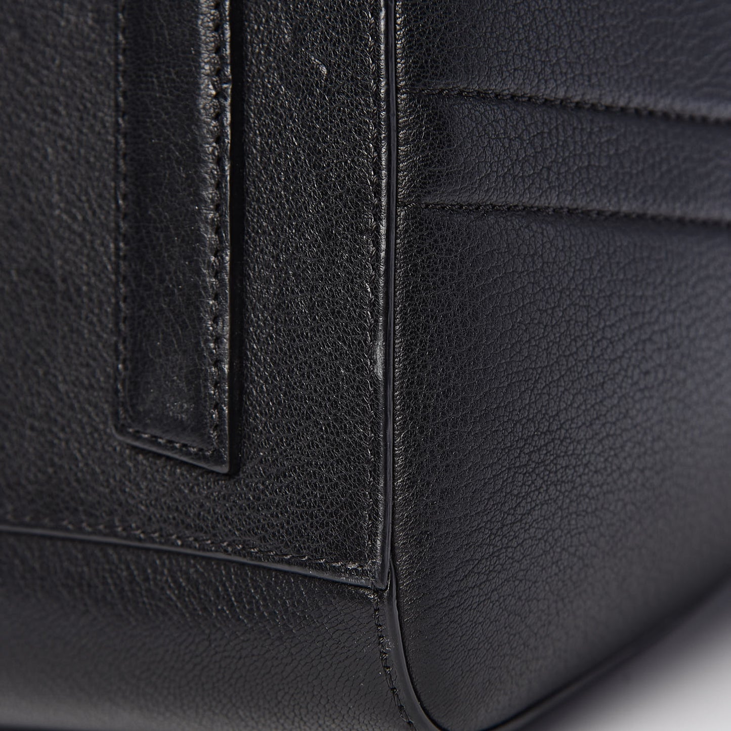 Sugar Goatskin Medium Antigona Black