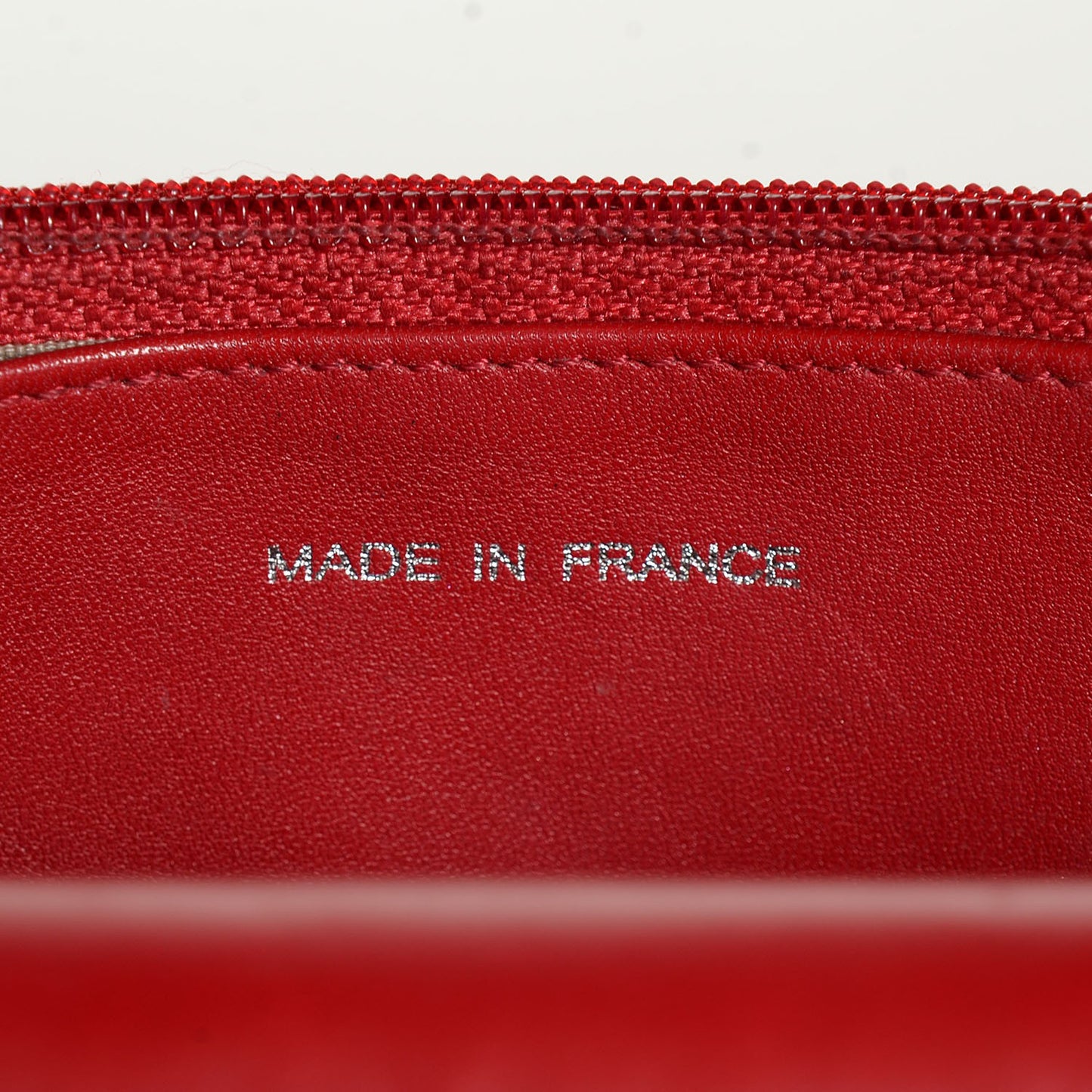 Caviar Sevruga Wallet on Chain WOC Red