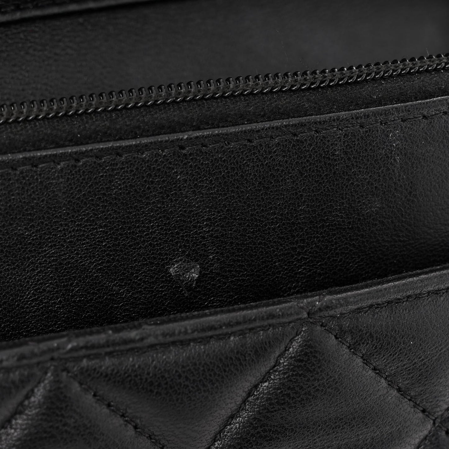 Lambskin Quilted Enamel Coco Casino Wallet On Chain WOC Black