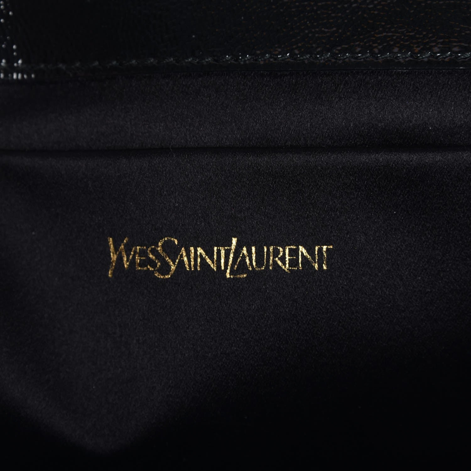 Saint Laurent Textured Patent Monogram Large Belle De Jour Clutch Black 6 of 7