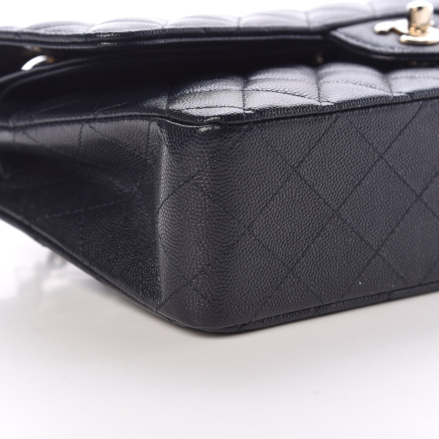 Caviar Quilted Medium Double Flap Navy