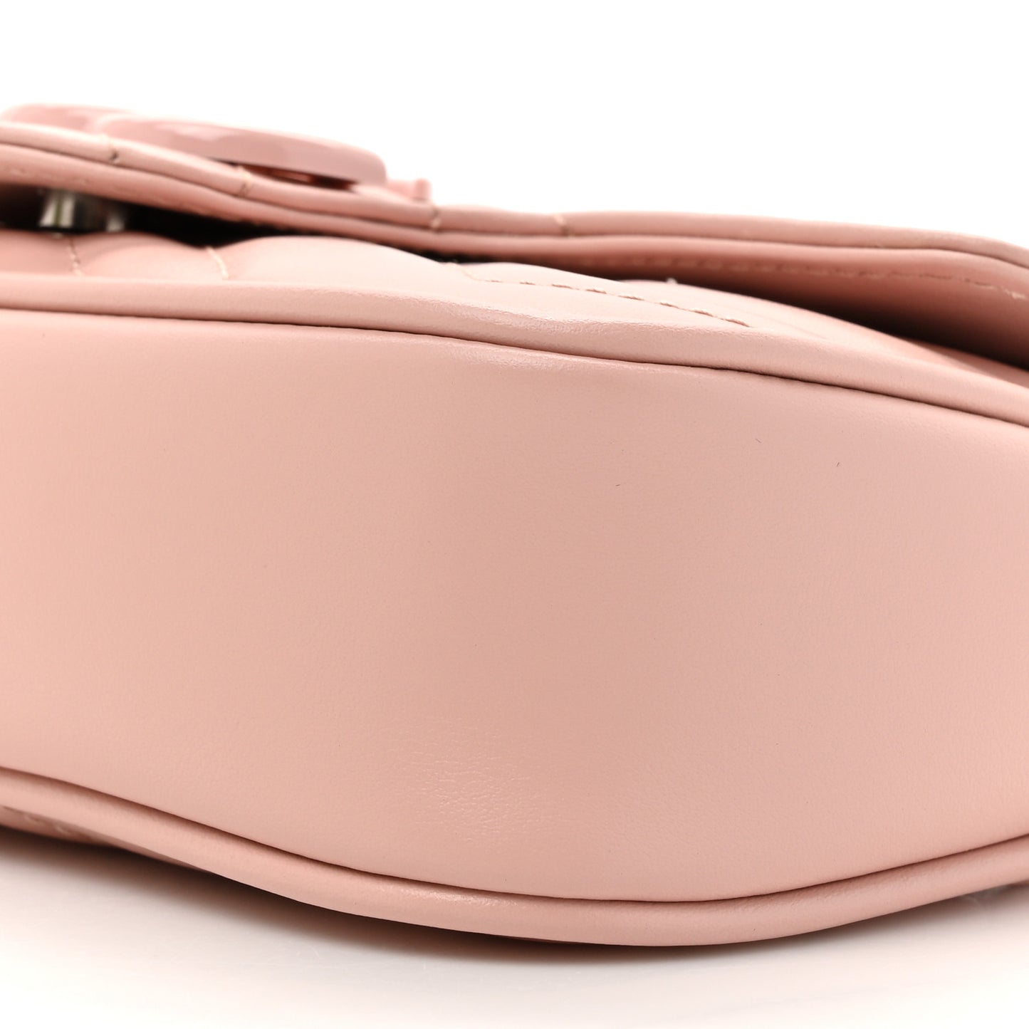 Calfskin Matelasse Monochrome GG Marmont Chain Belt Bag Perfect Pink