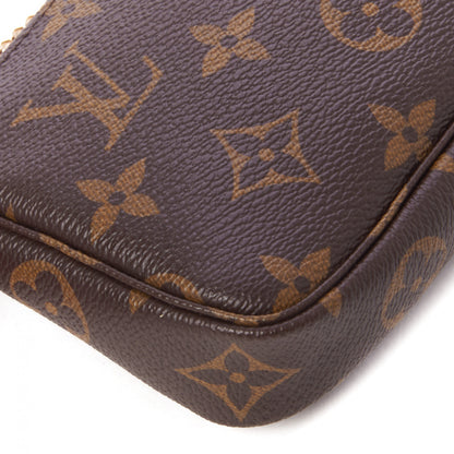 Louis Vuitton Monogram 2020 Christmas Animation Roller Coaster Mini Pochette Accessories Pivoine 5 of 8