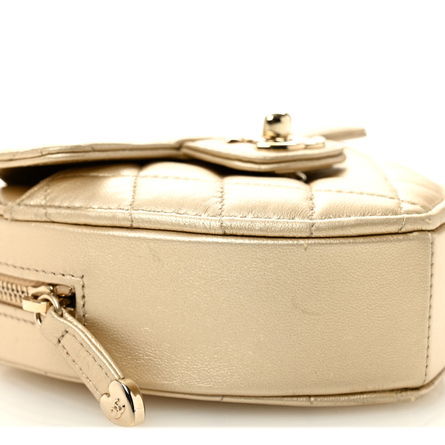 Metallic Lambskin Quilted CC In Love Heart Clutch With Chain Gold