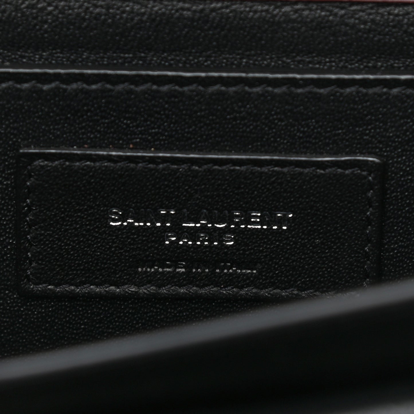 Calfskin Metropolis Chain Shoulder Bag Rouge Legion