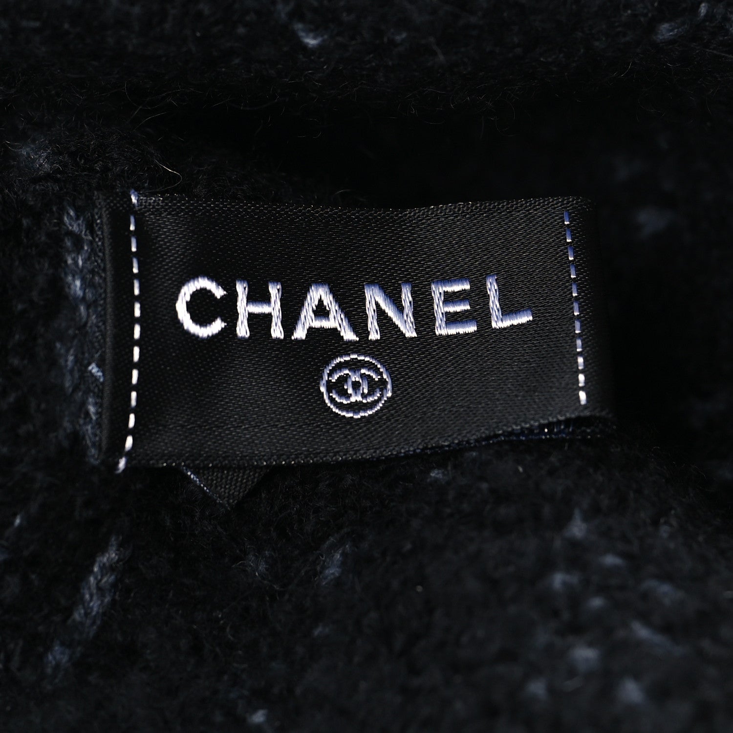 Chanel Cashmere Wool Silk CC Beanie Hat Black White 4 of 4