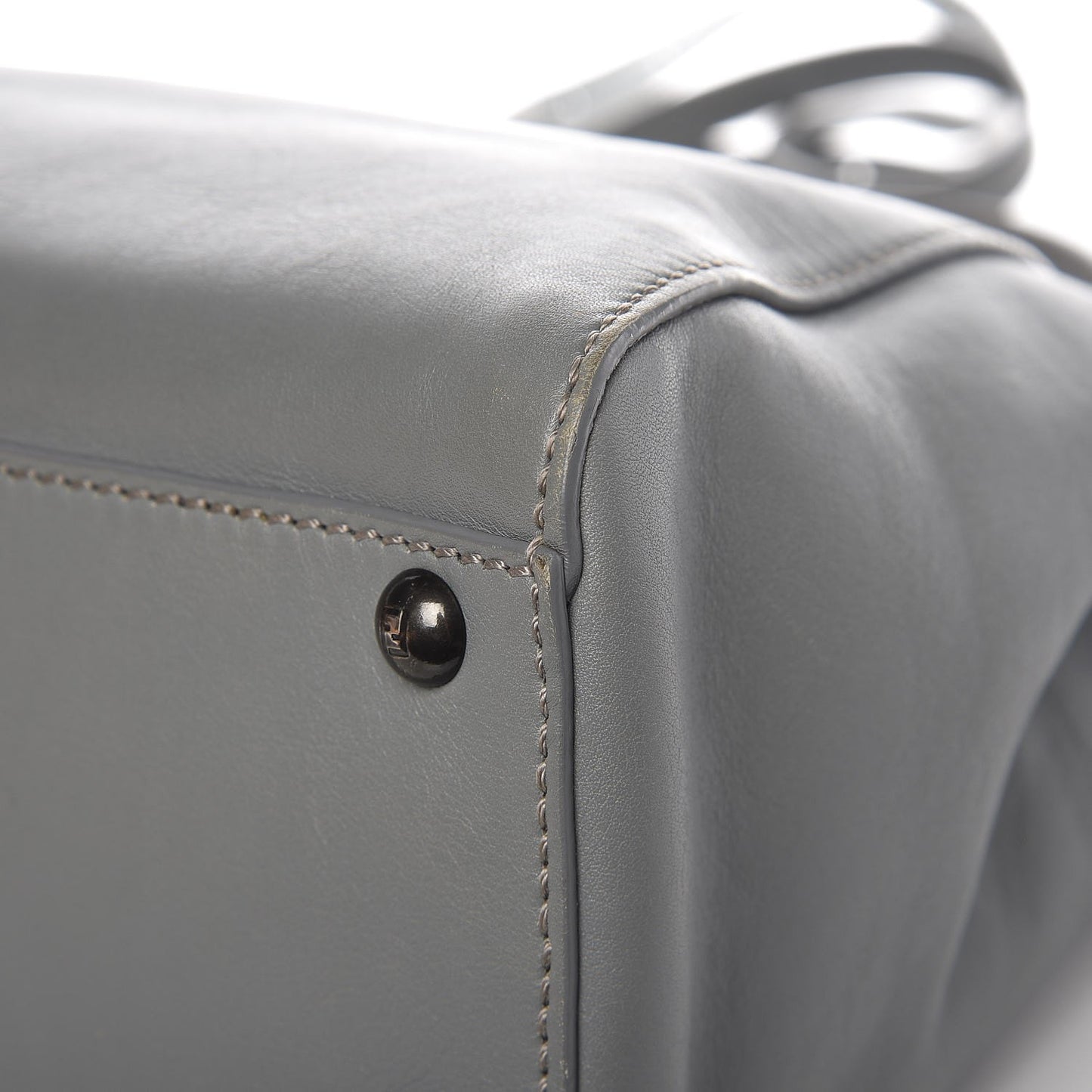 Vitello Suede Medium Peekaboo Iconic Satchel Grigio Chiaro