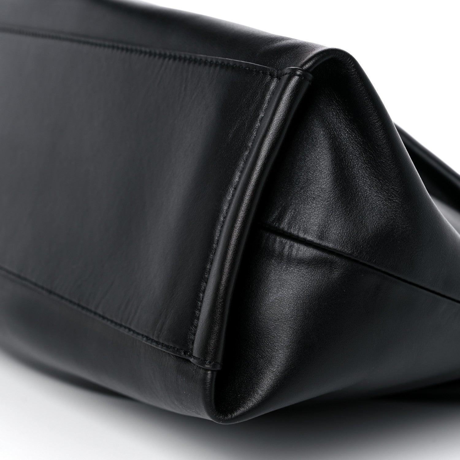 Chloe Calfskin Judy East West Tote Black 8 of 9