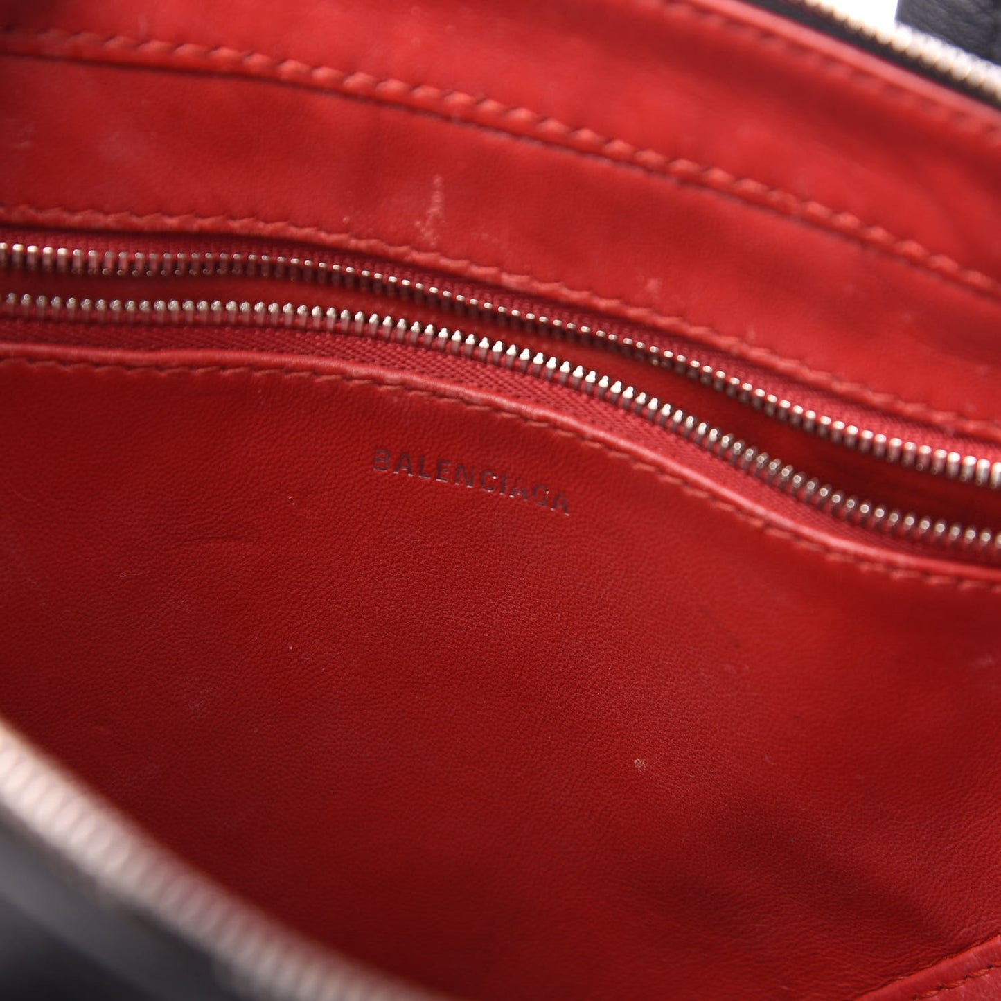 Calfskin XS Triangle Duffle Black