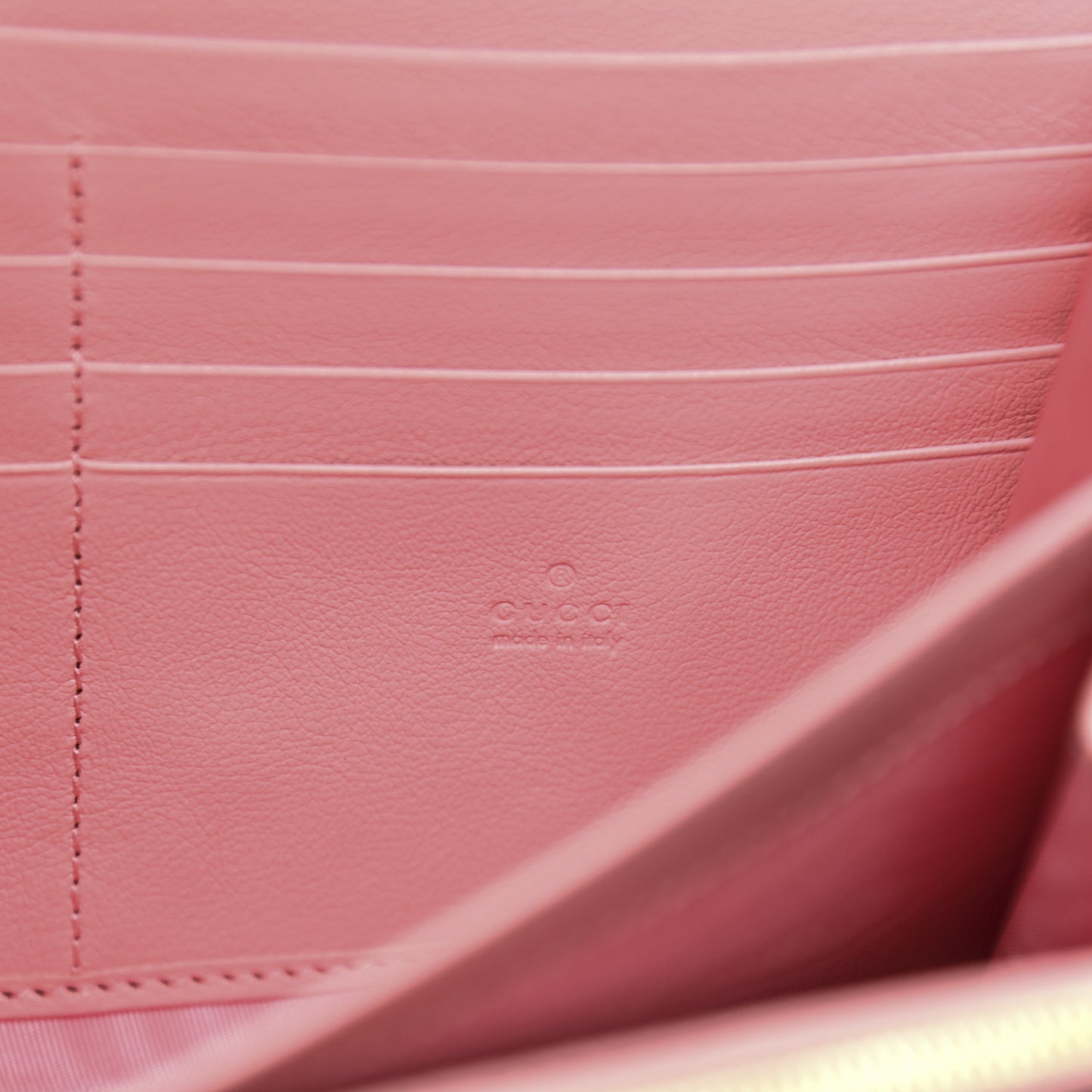 Azalea Calfskin Enamel Matelasse Diagonal Torchon GG Marmont Chain Wallet New Cherry Red Wild Rose