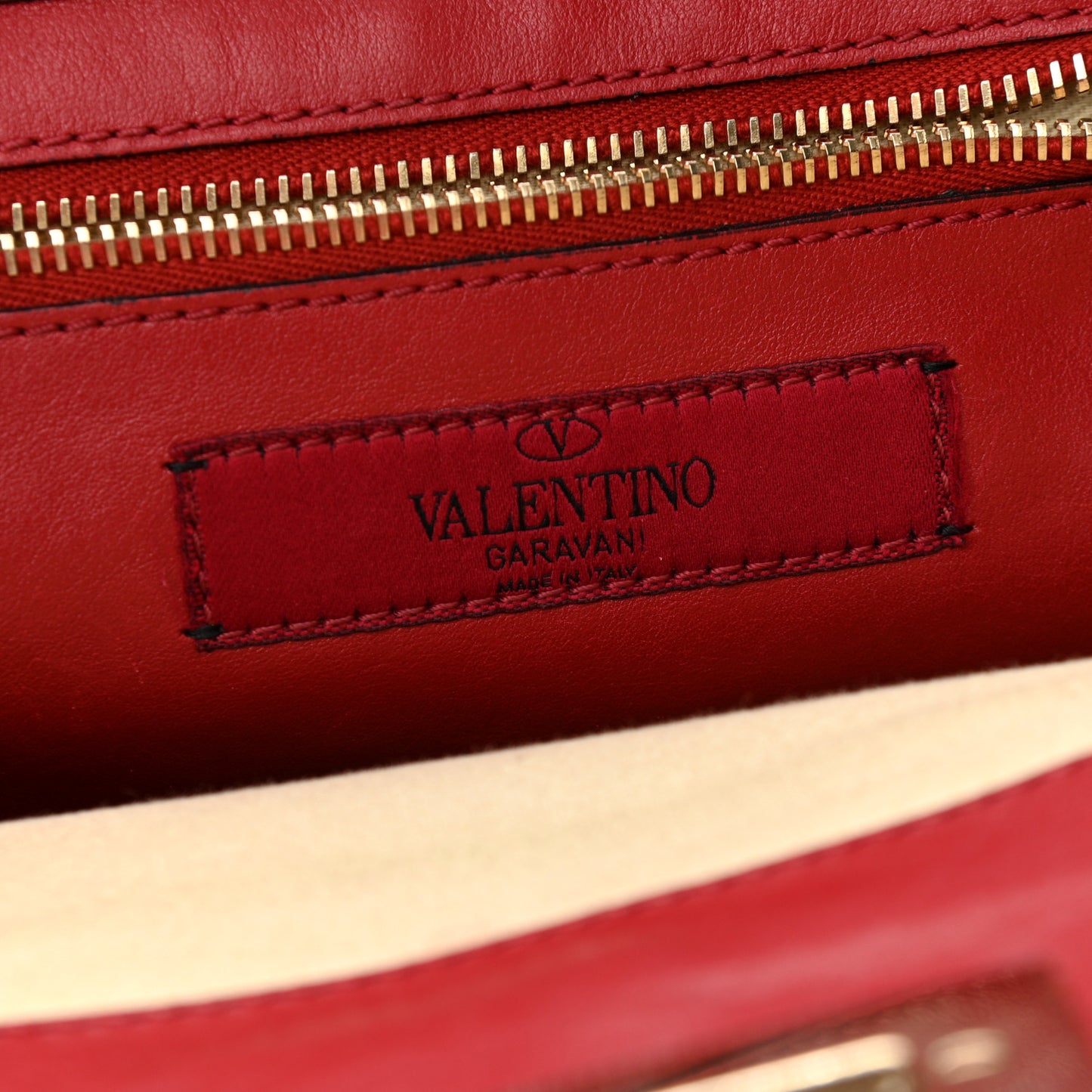 Vitello Small Rockstud Tote Rosso Valentino