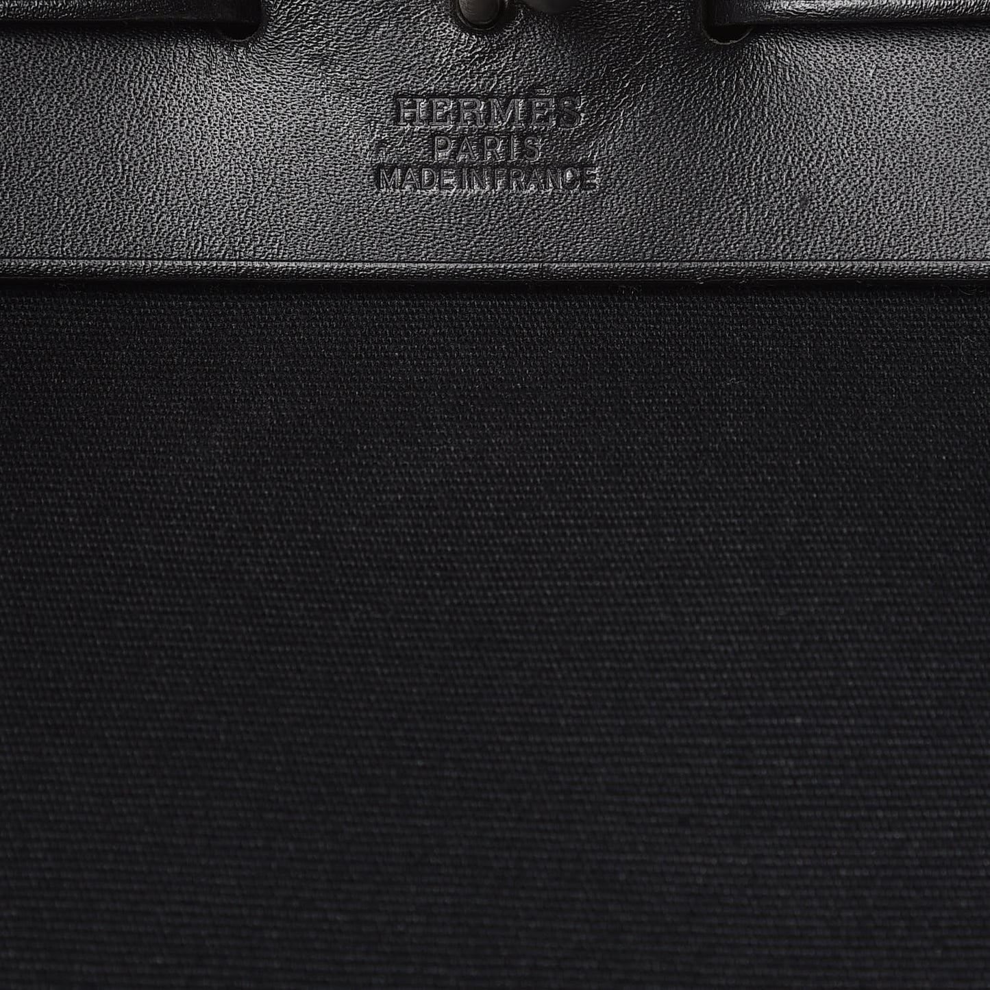 Toile Vache Calfskin Herbag 30 PM Black