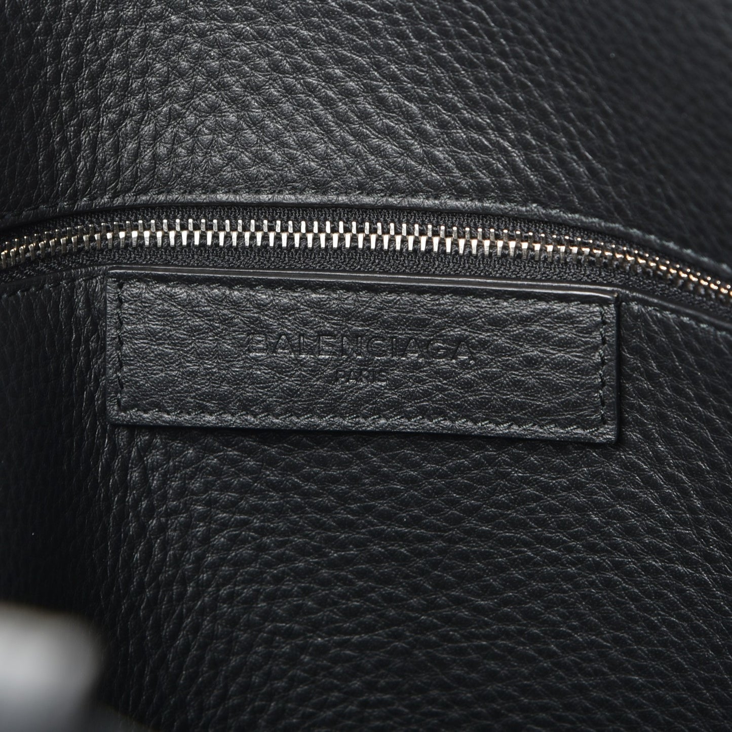 Calfskin Logo Medium Tote Black