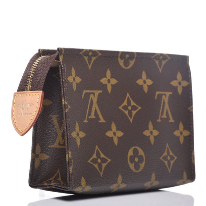 Louis Vuitton Monogram Toiletry Pouch 15 3 of 7