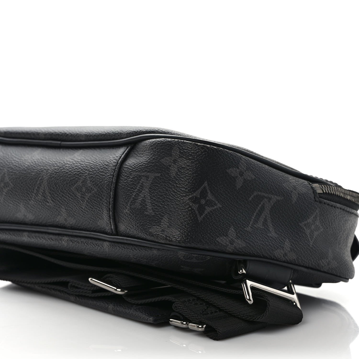 Louis Vuitton Monogram Eclipse Explorer Bumbag 7 of 7