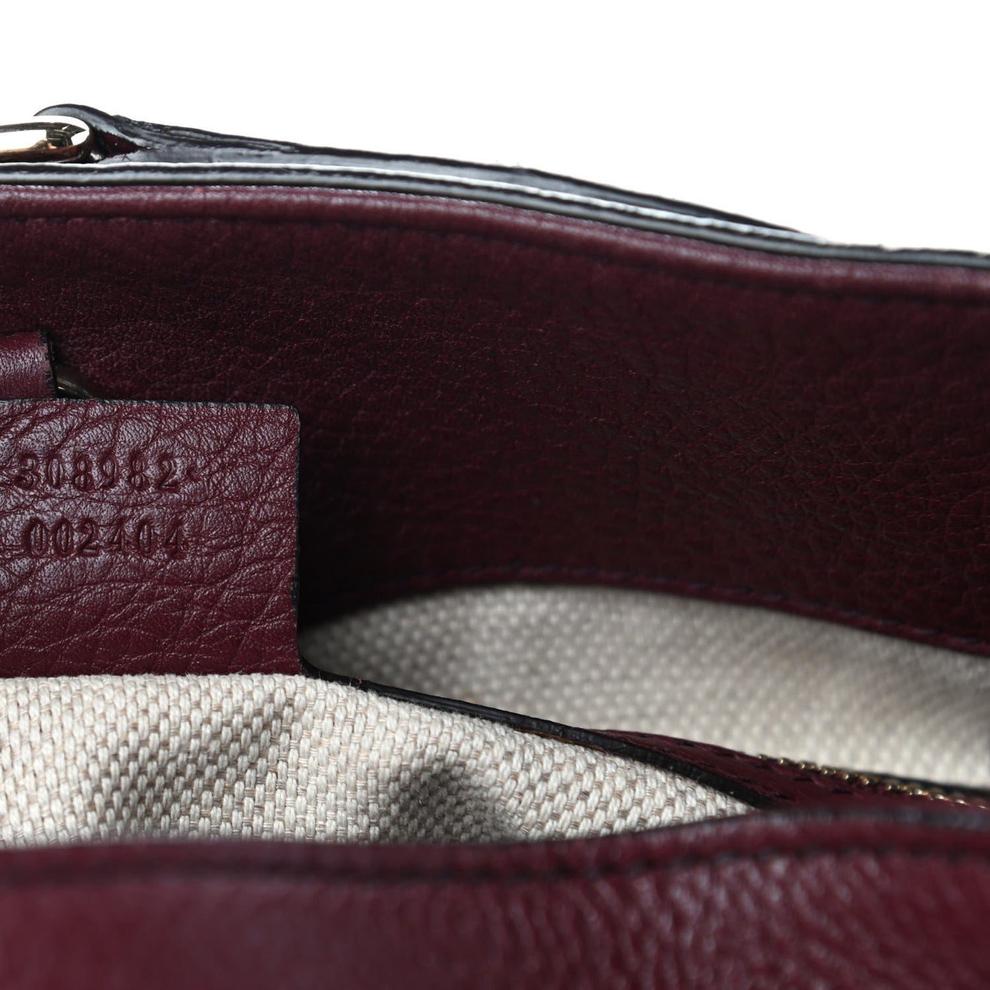 Pebbled Calfskin Medium Soho Chain Shoulder Bag Scarlatto
