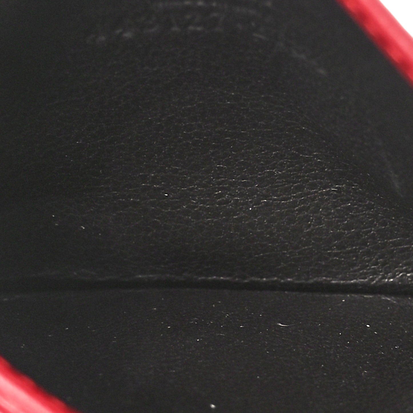 Calfskin Matelasse GG Marmont Card Holder Hibiscus Red