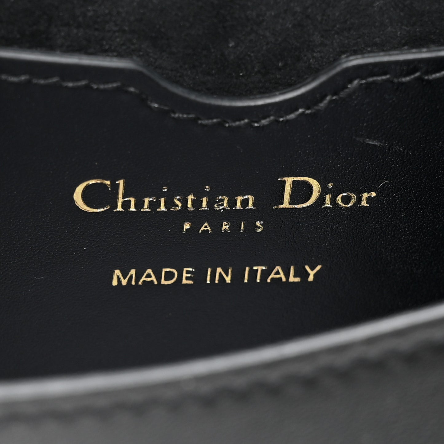 Box Calfskin Small Bobby Flap Black
