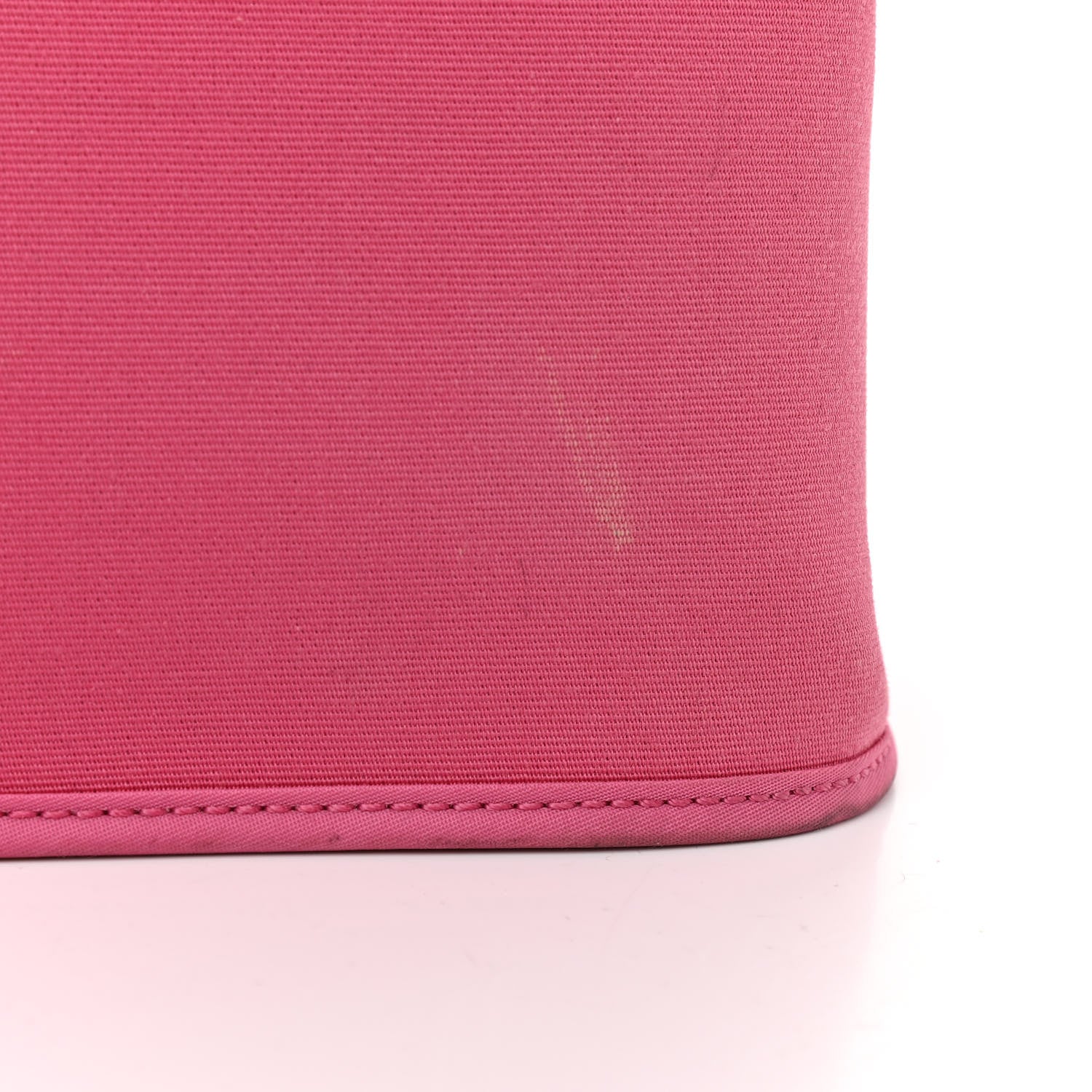 Hermes Toile Cabag 39 Rose Lipstick 12 of 14