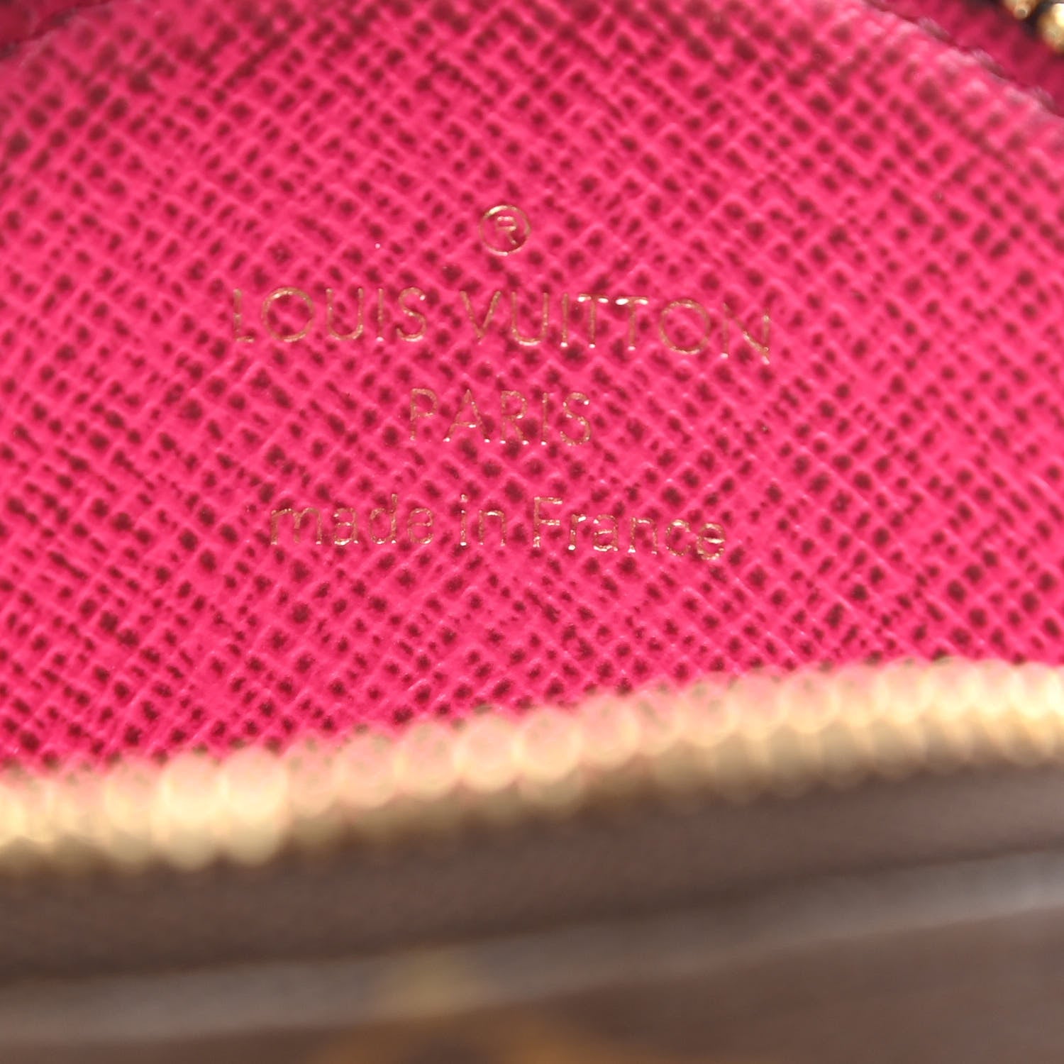 Louis Vuitton Monogram 2018 Christmas Animation Round Coin Purse 6 of 8