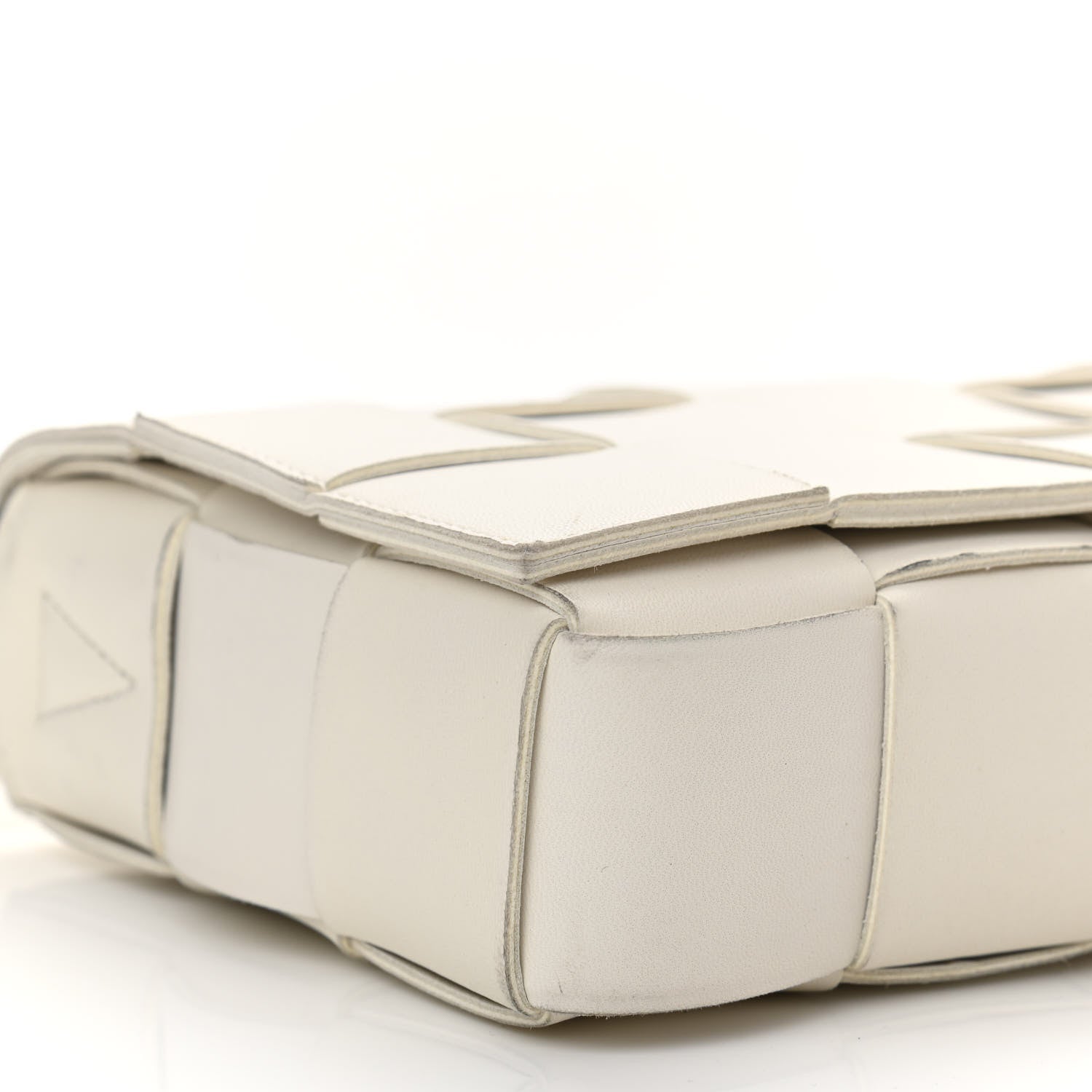 Bottega Veneta Lambskin Maxi Intrecciato Cassette Crossbody Bag White 9 of 13