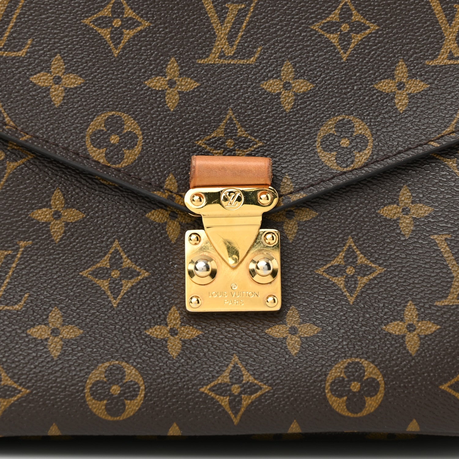 Louis Vuitton Monogram Pochette Metis 7 of 11