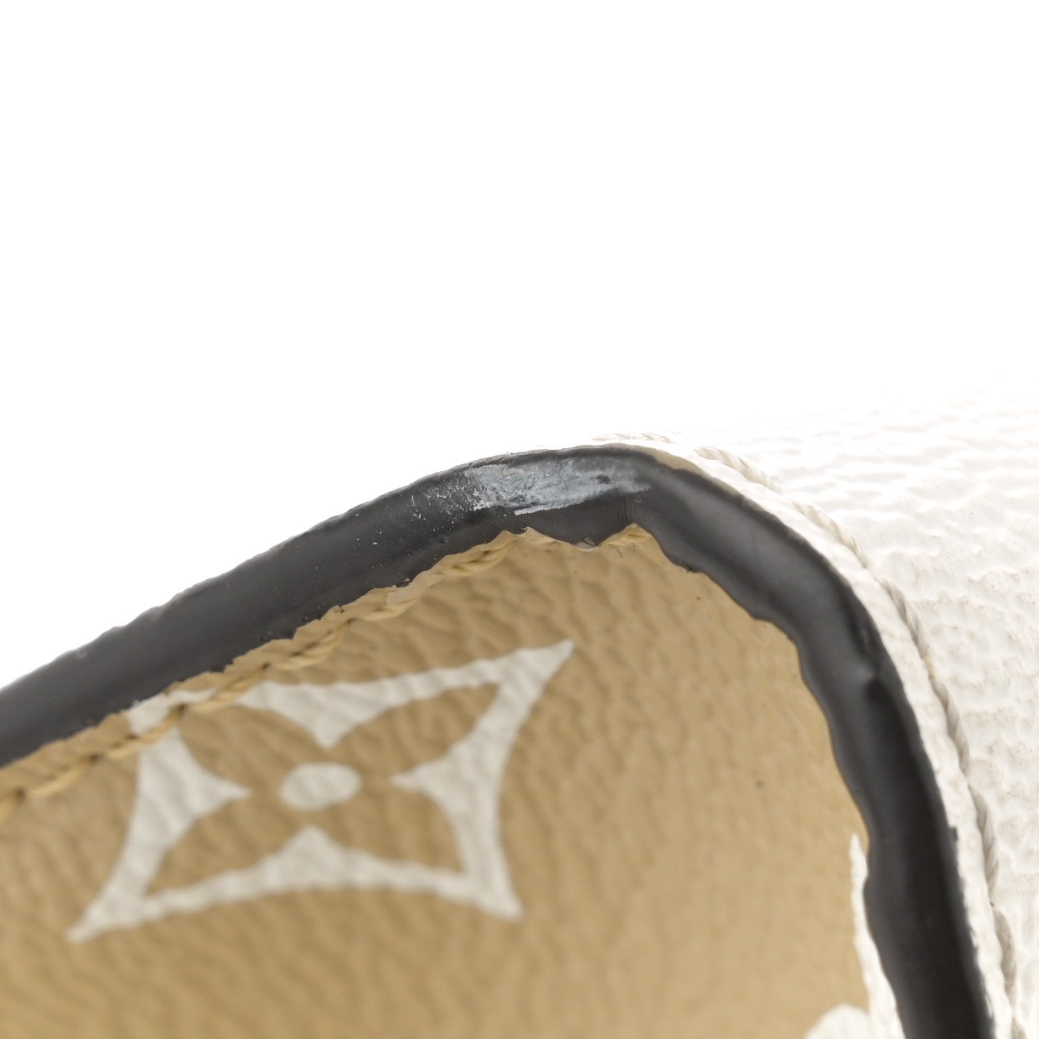 Louis Vuitton Monogram Giant Onthego GM Kaki Beige 11 of 11
