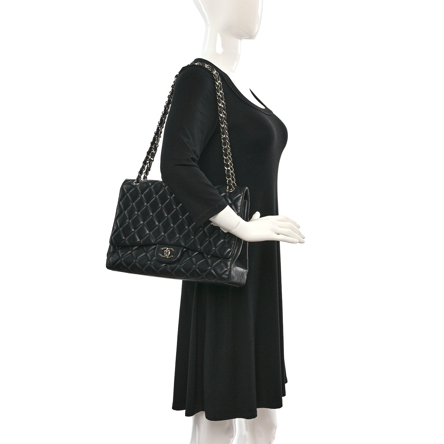 Lambskin Quilted Maxi Single Flap Black
