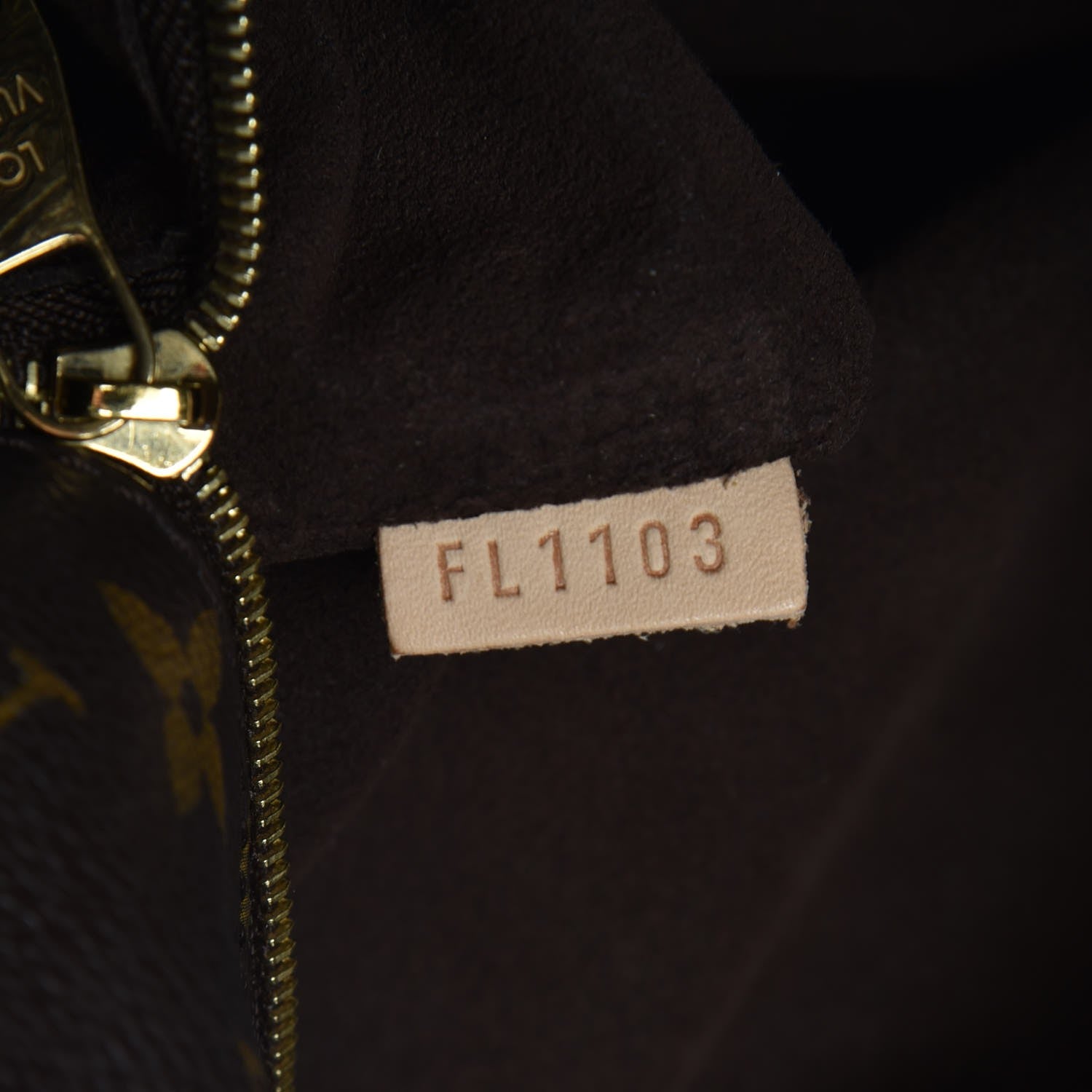 Louis Vuitton Monogram Metis 9 of 9