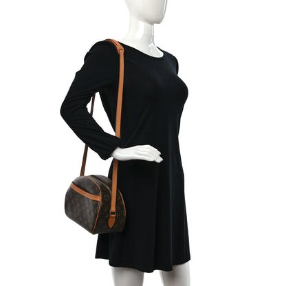 Louis Vuitton Monogram Blois 3 of 8